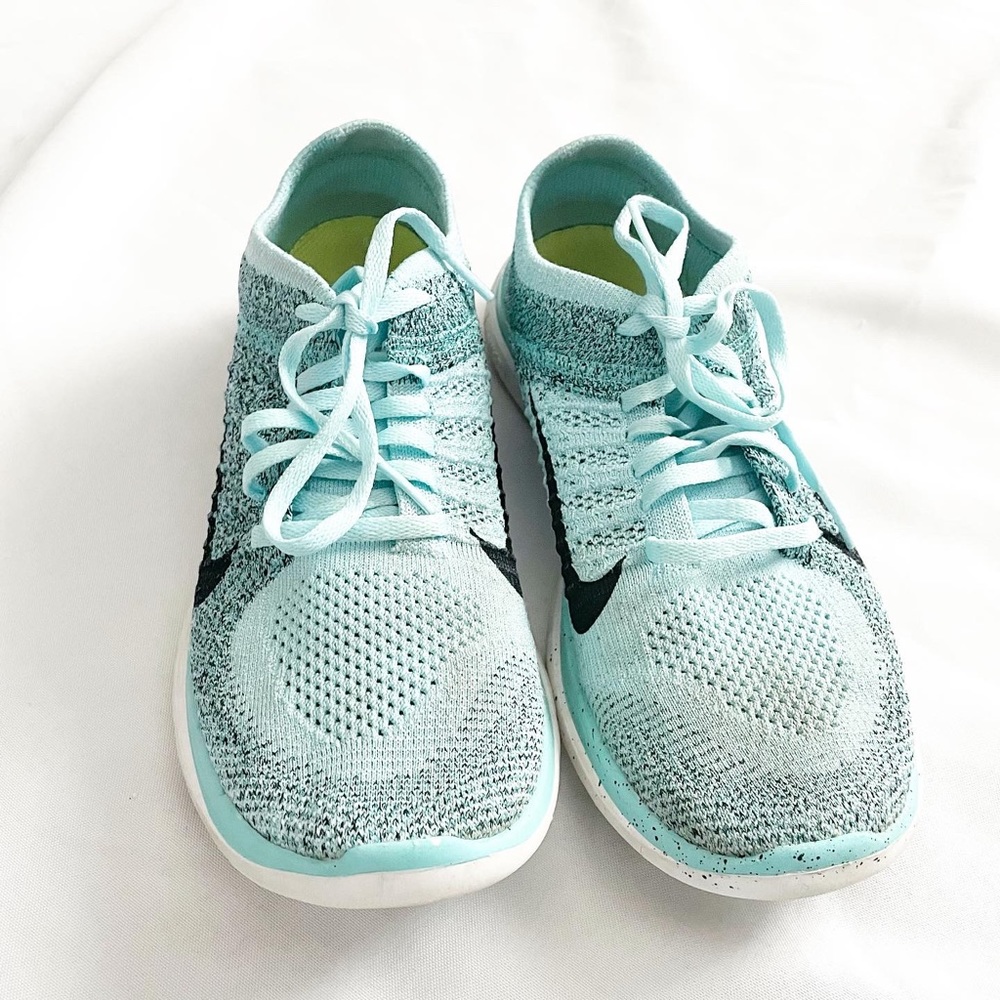 Nike Blue Flyknit Nike Free 4.0 Sneakers - Picture 2 of 5